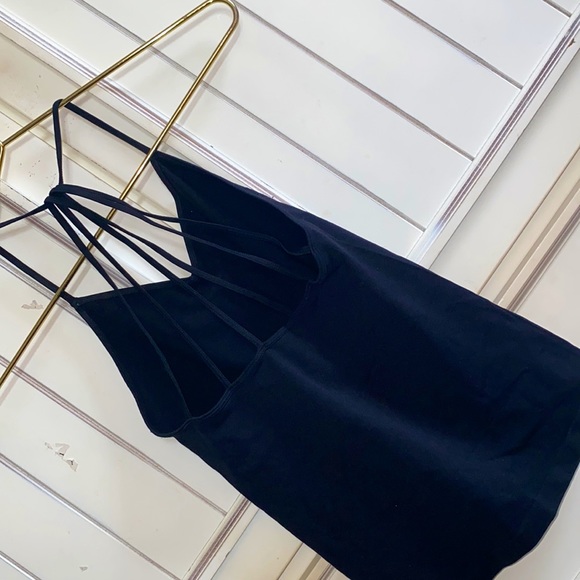 Top - Picture 2 of 3